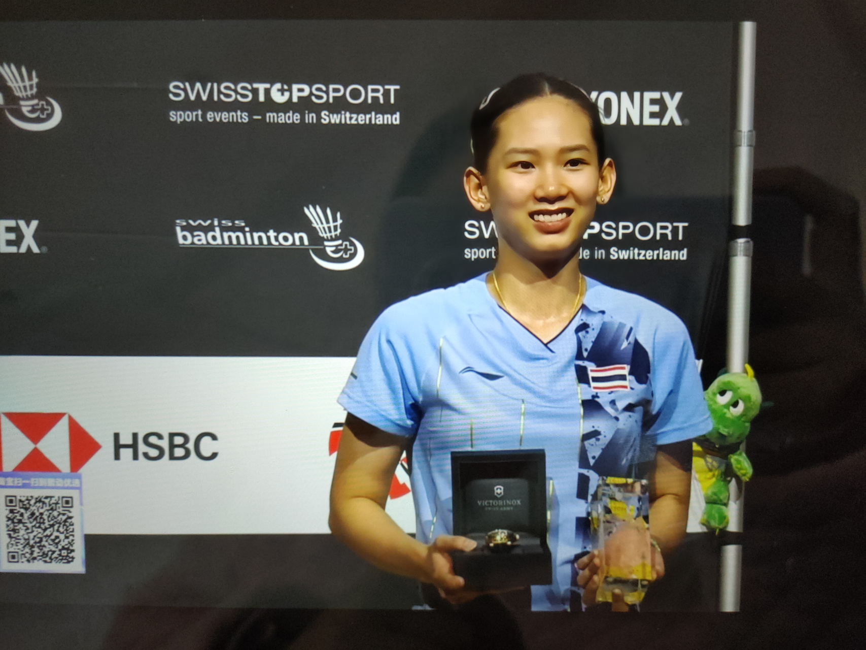 在高压的比 在高压的比